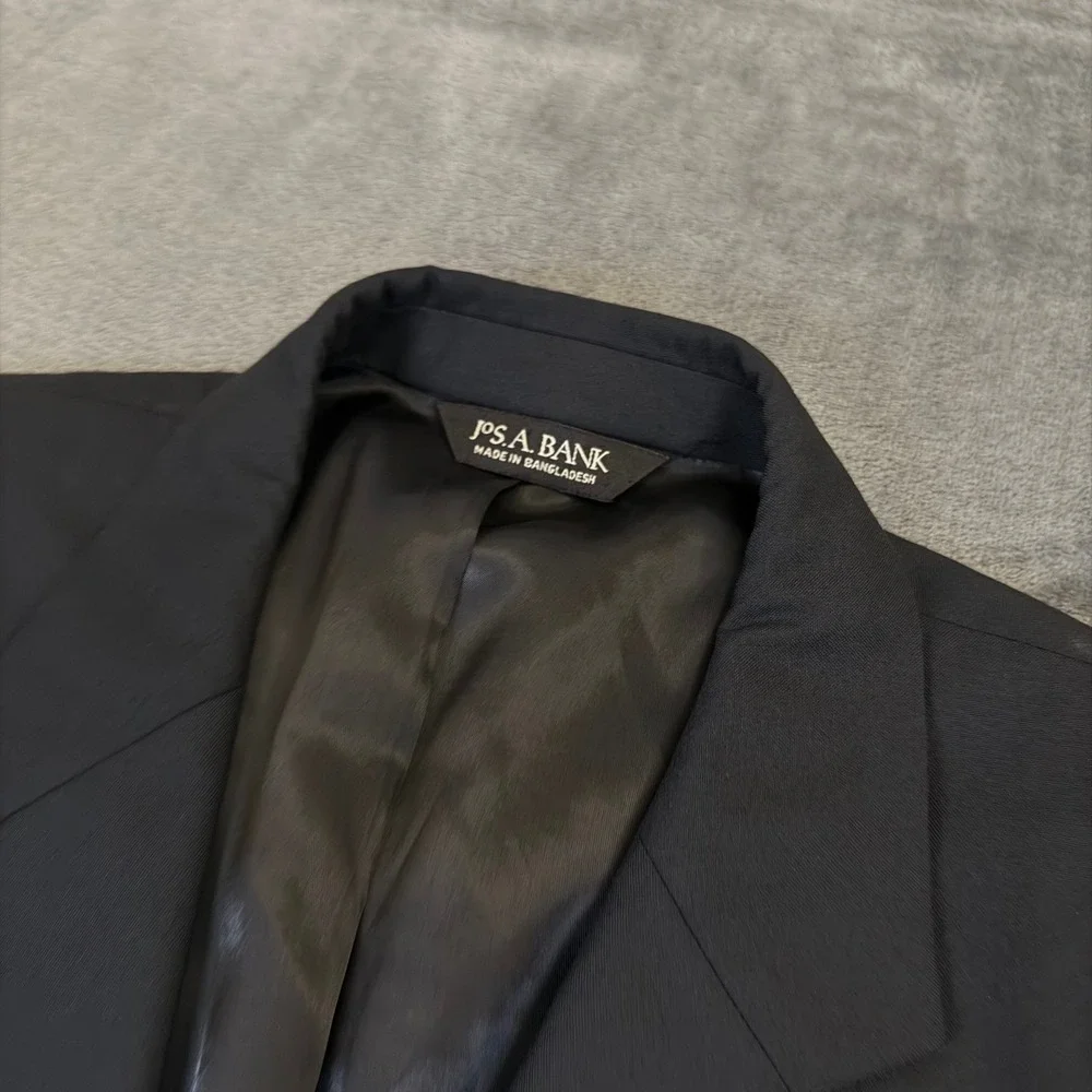 Jos A Bank Two Button Blazer Suit Jacket Mens 43 Regular Black Wool